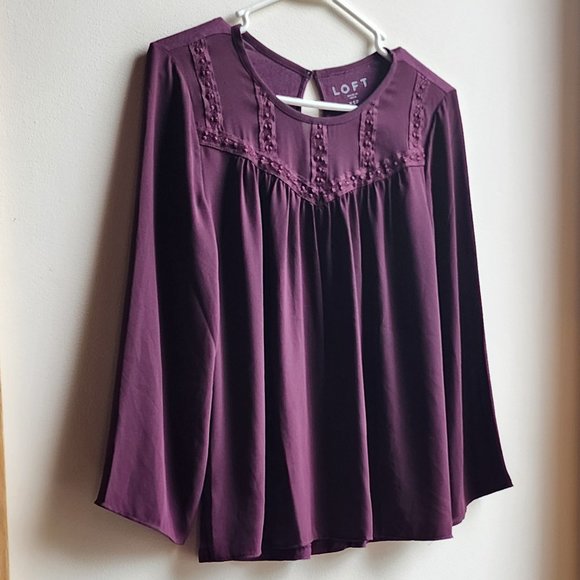 LOFT Deep Purple Lace Front Blouse Size XS Petite - Picture 4 of 15